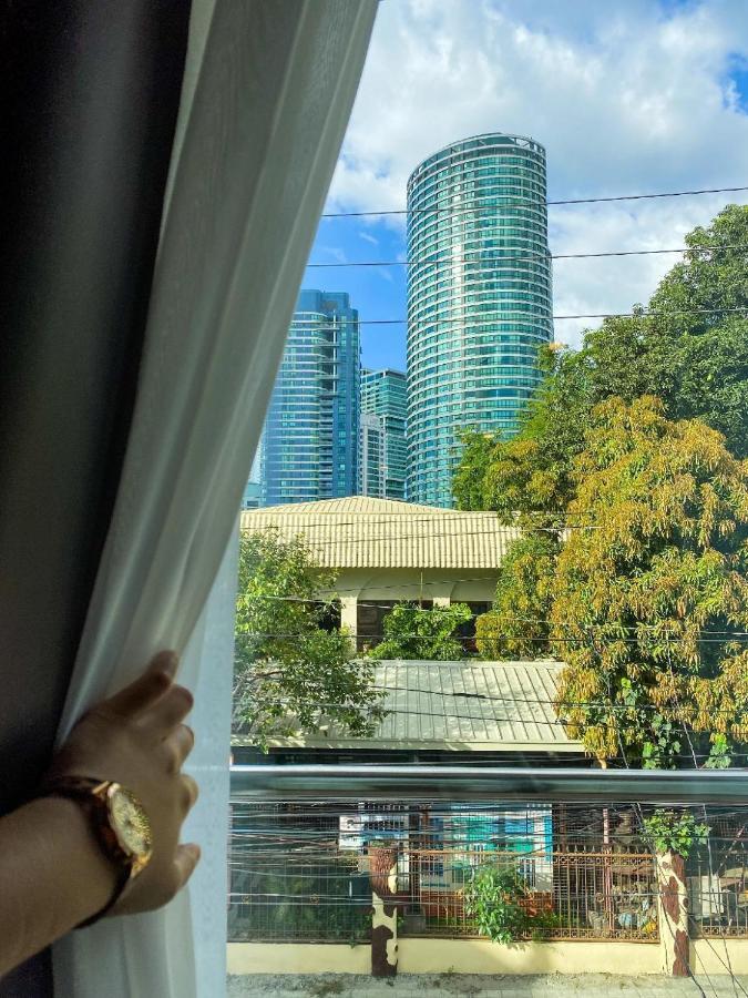 Unwnd Flats Hotel Makati City Buitenkant foto